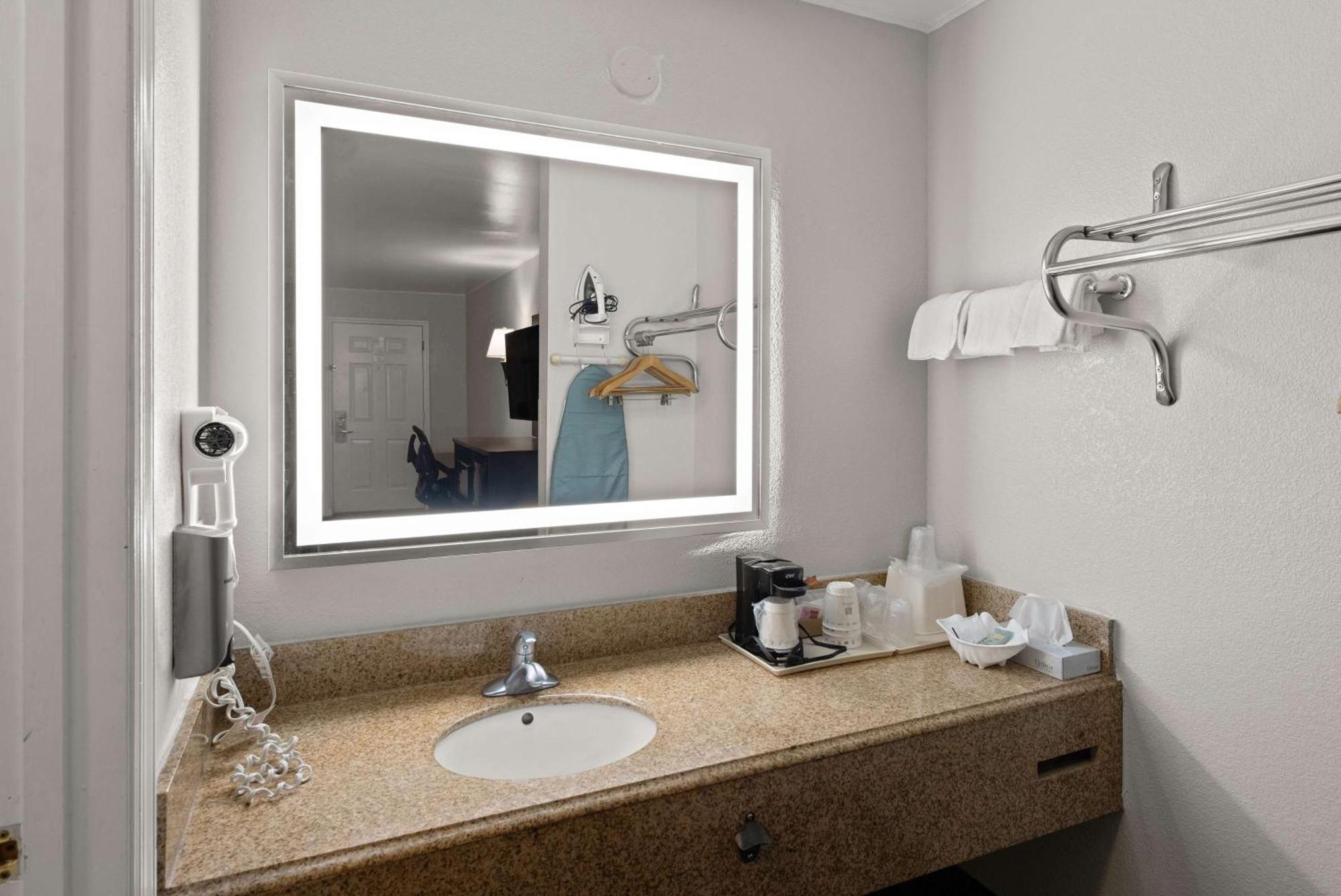 Best Western Executive Inn Grove City Kültér fotó