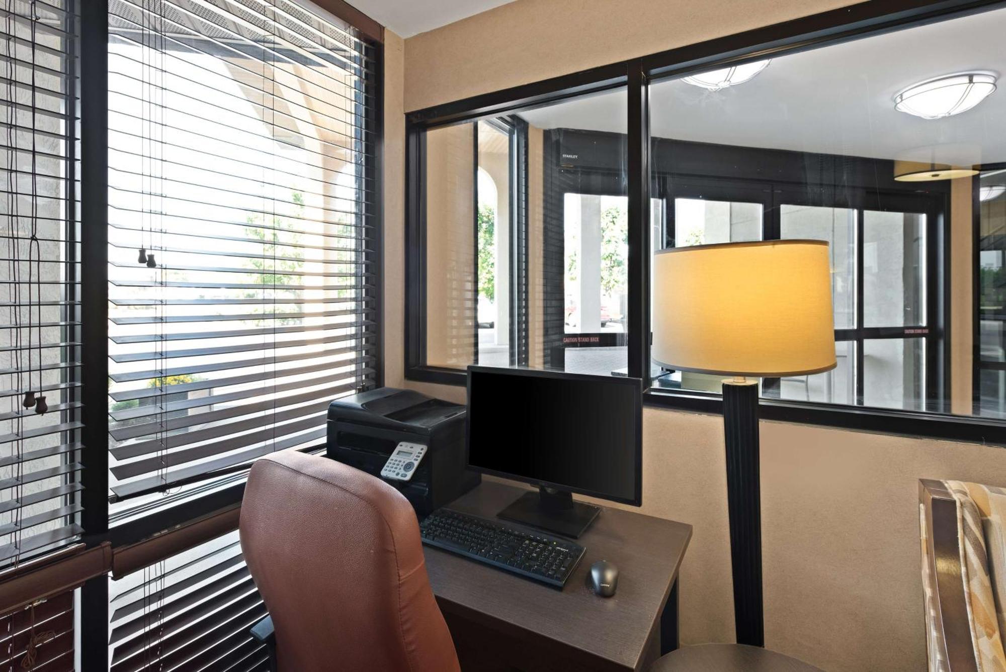 Best Western Executive Inn Grove City Kültér fotó